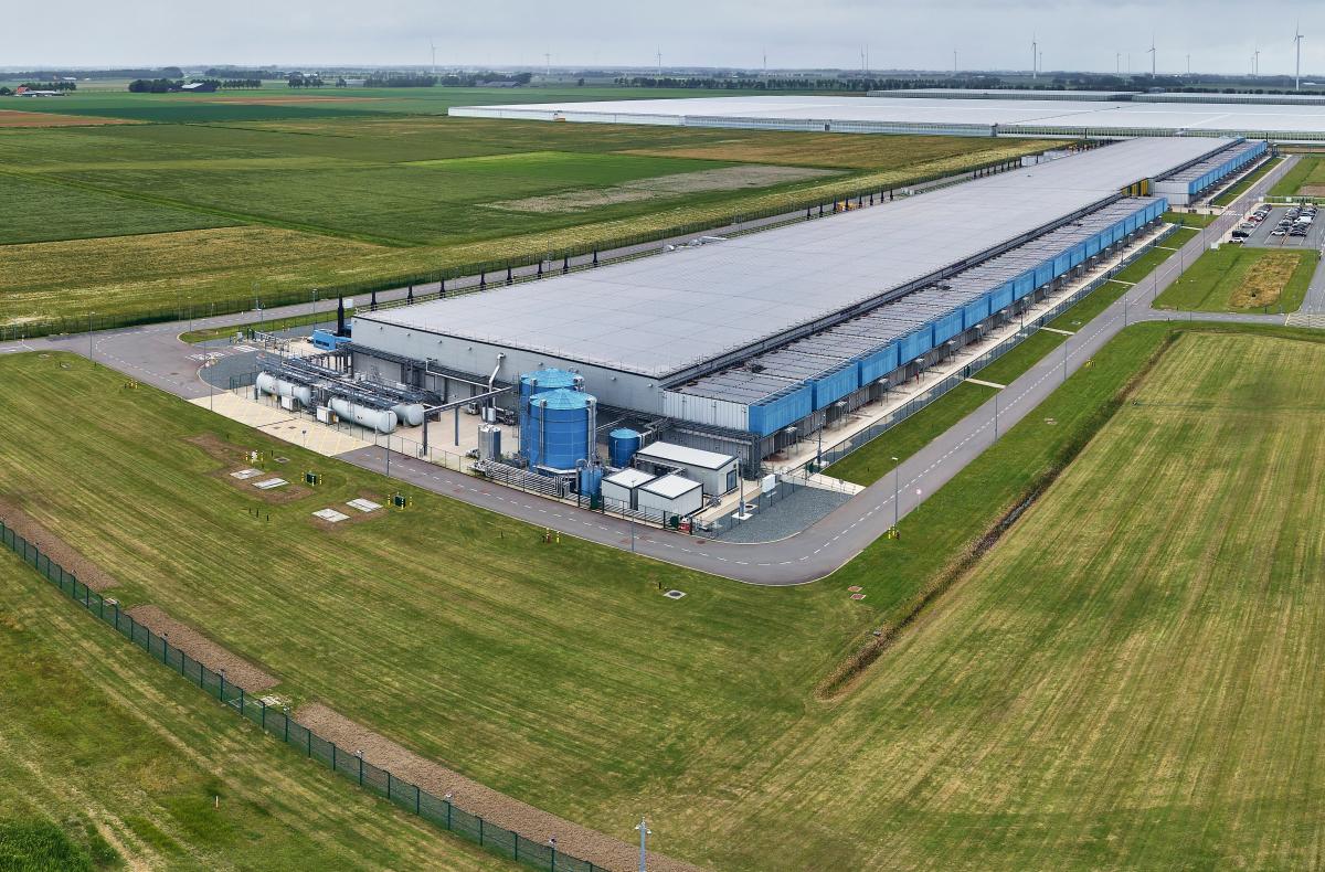 Picture of a Google data centre